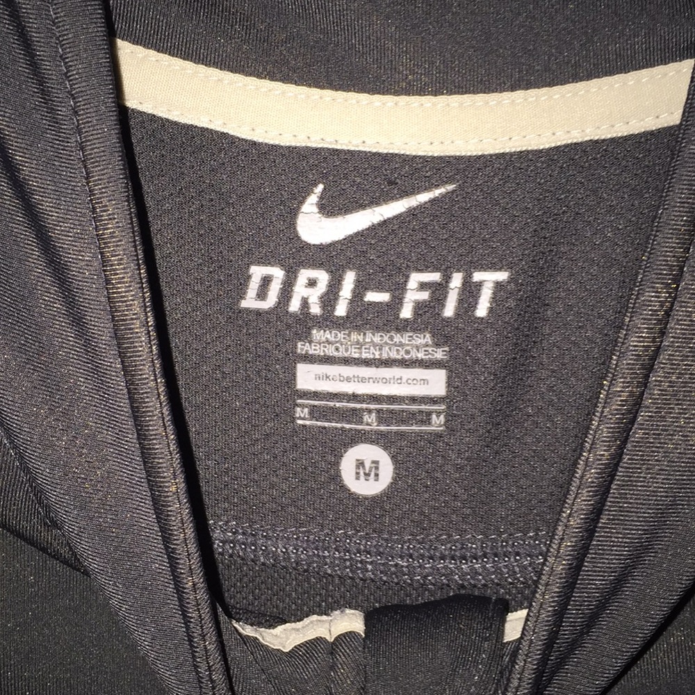 Nike jacket - Picture 2 of 2